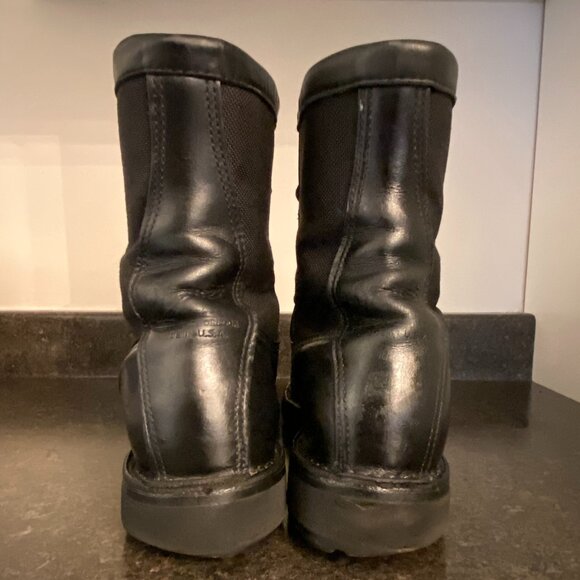 Danner Acadia 8" Tactical Boots - Size 9 - Picture 6 of 9